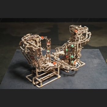 Marble Run Wciągnik Łańcuchowy - UGEARS